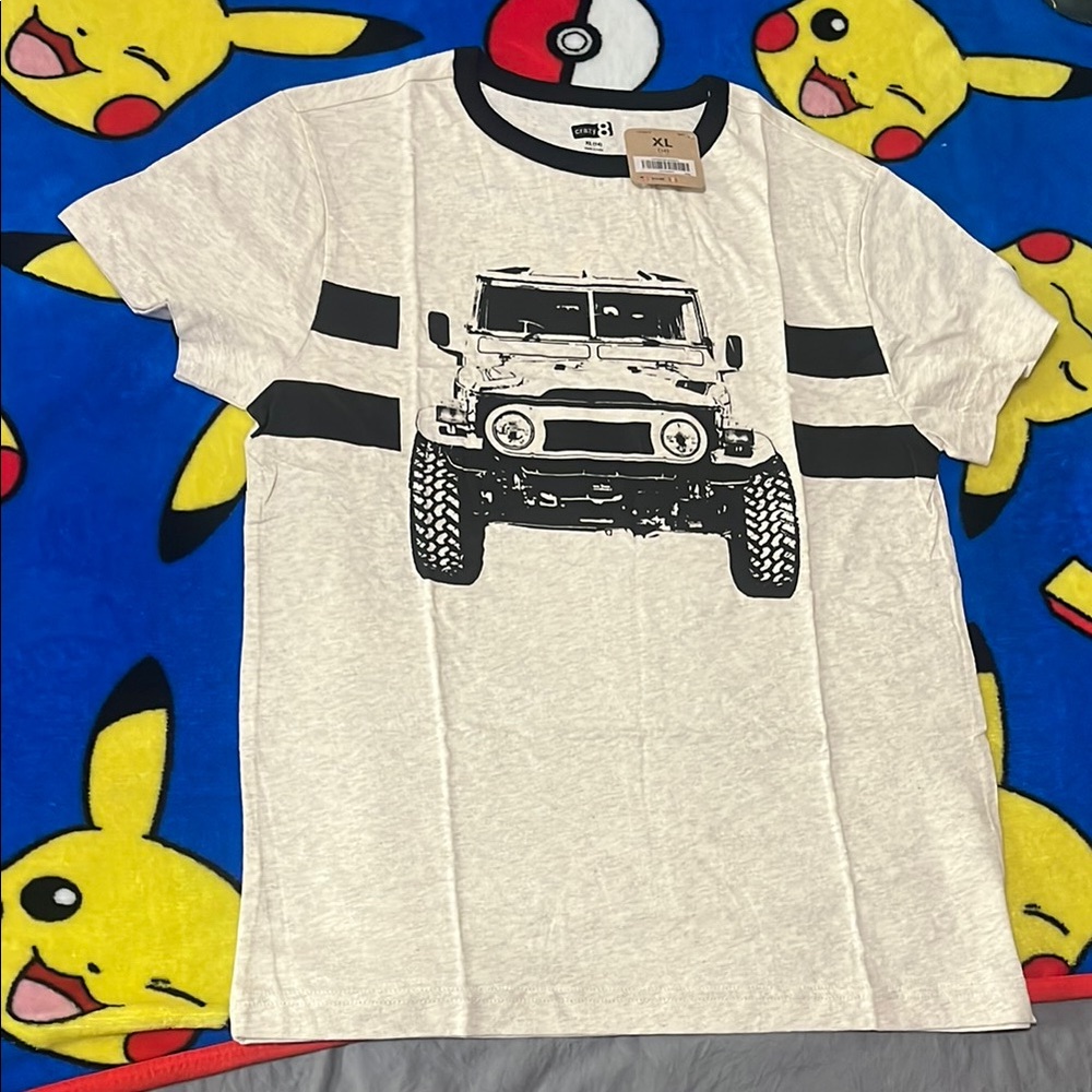 Crazy 8 White and Black Graphic Tee